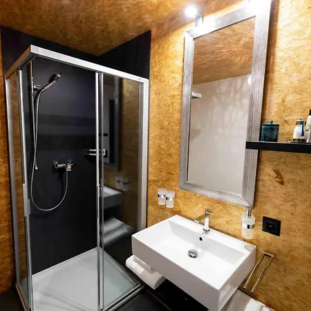La Forge De Diogne Bed & Breakfast