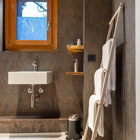 La Forge De Diogne - Luxury And Cosy Alpine Bed & Breakfast Crans-Montana